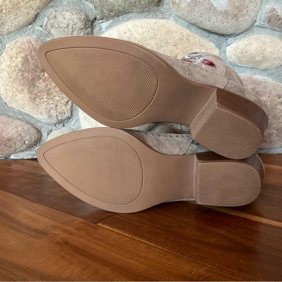 Carlos by Carlos Santana 'Vivian' Embroidered Western Booties Size 8.5 - Picture 7 of 8